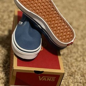 Brand new youth Vans